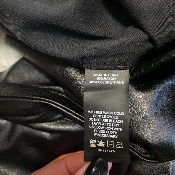 🔻SALE🔻VINCE CAMUTO🔹EXCELLENT CONDITION - Picture 6 of 7